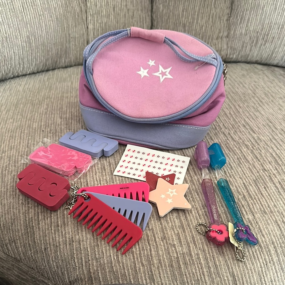 Vintage American Girl Bath and Body Works Toiletry Bag and Spa Items